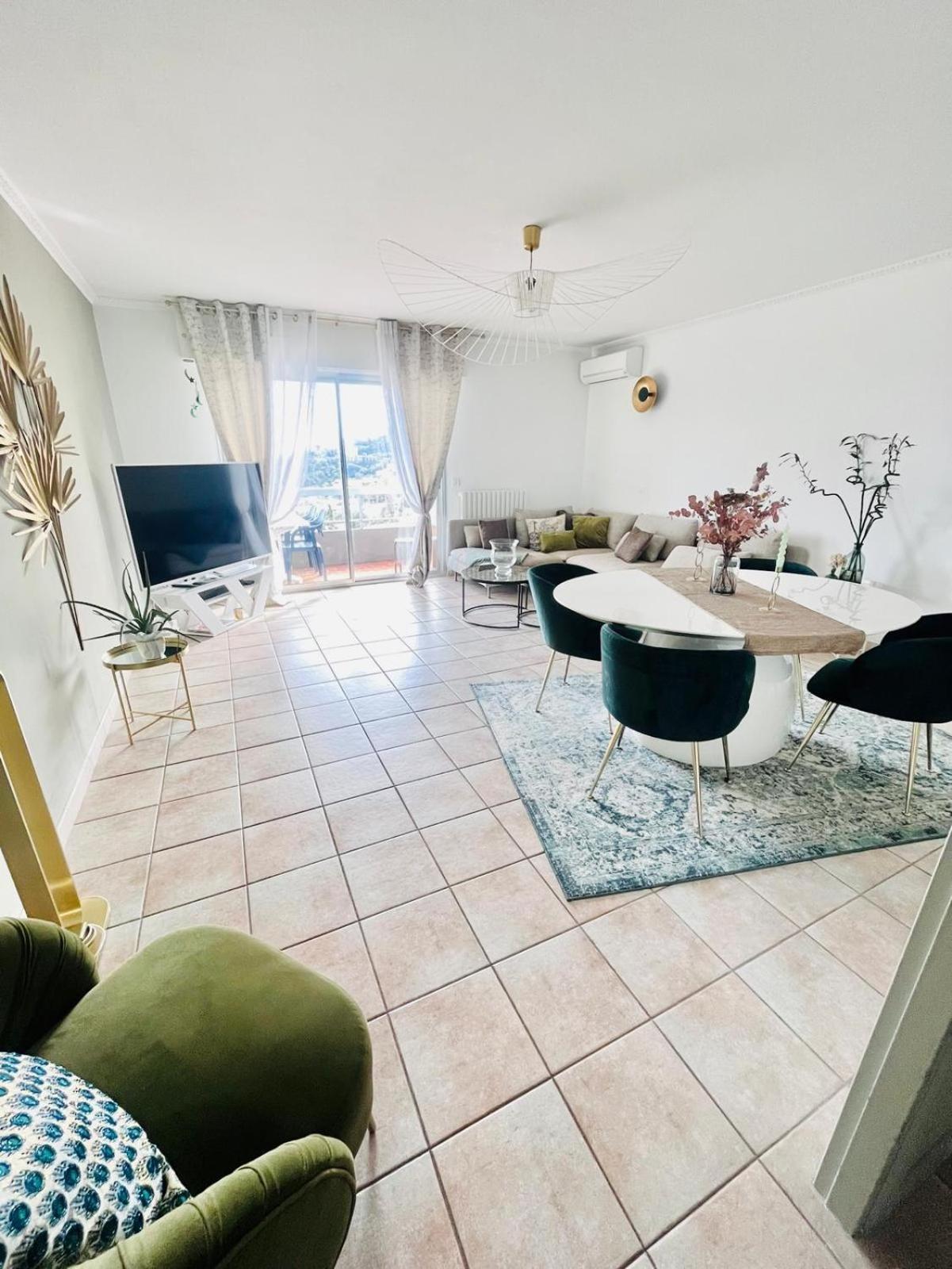 Aloes Appartement Bastia  Buitenkant foto